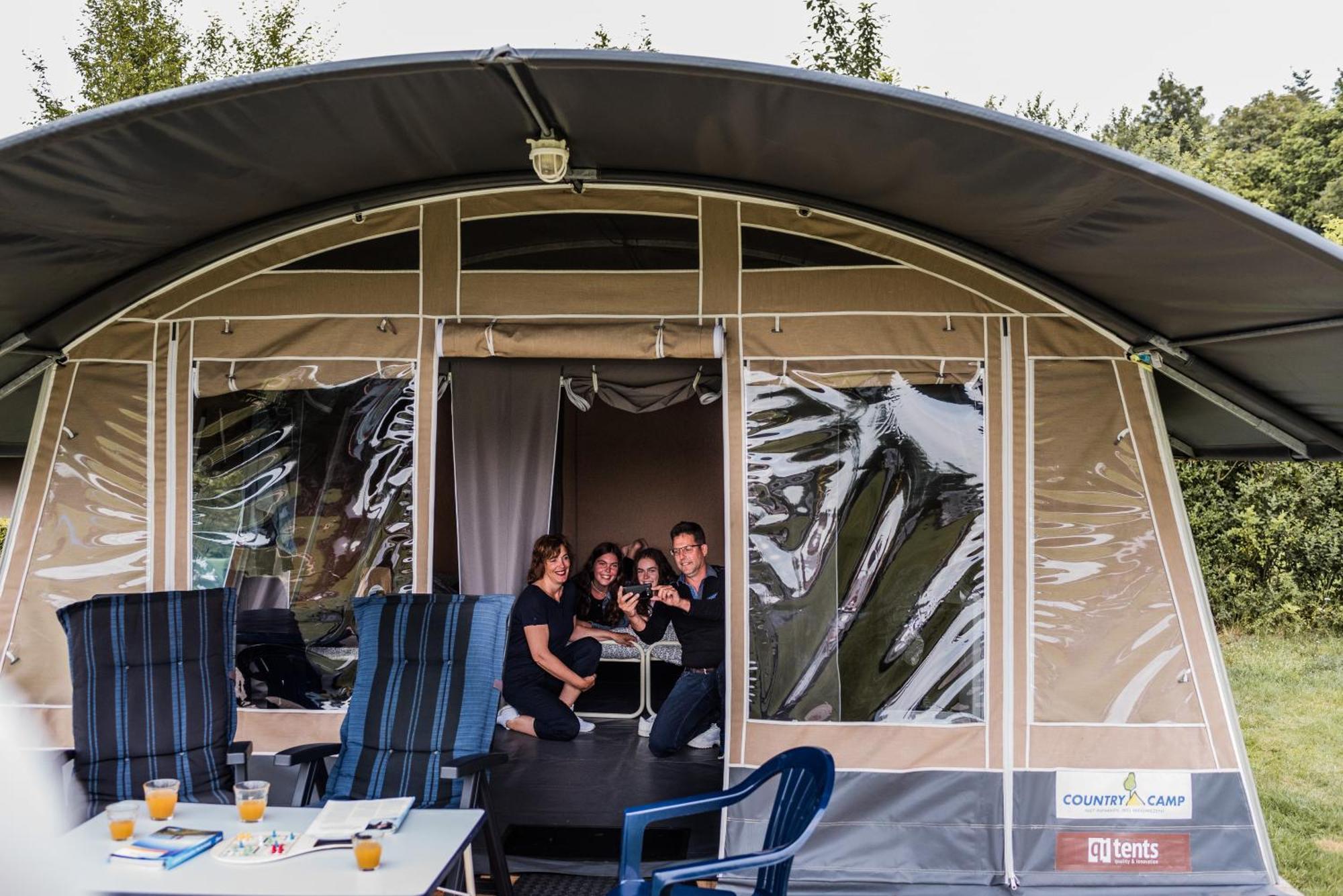 Отель Europe Tents Camping Gritt Дикирх Экстерьер фото